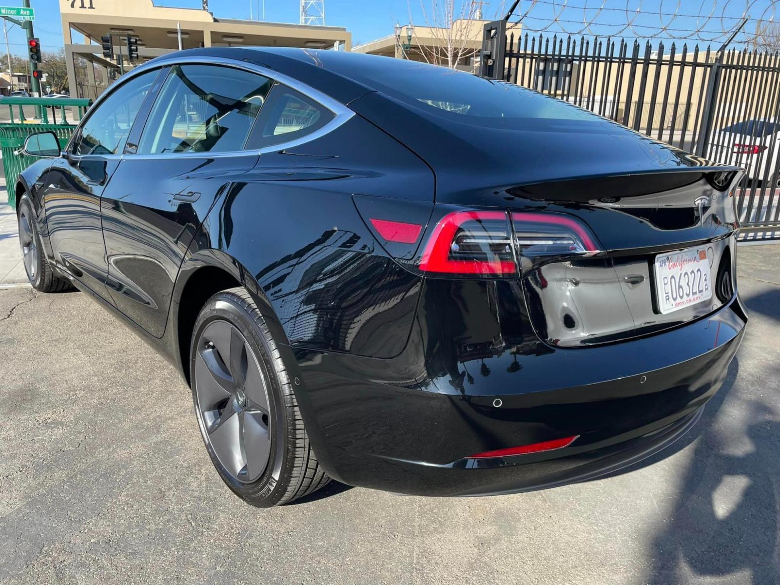 2019 BLACK Tesla Model 3 Standard Plus (5YJ3E1EA2KF) with an ELECTRIC engine, 1A transmission, located at 744 E Miner Ave, Stockton, CA, 95202, (209) 944-5770, 37.956863, -121.282082 - Photo #4