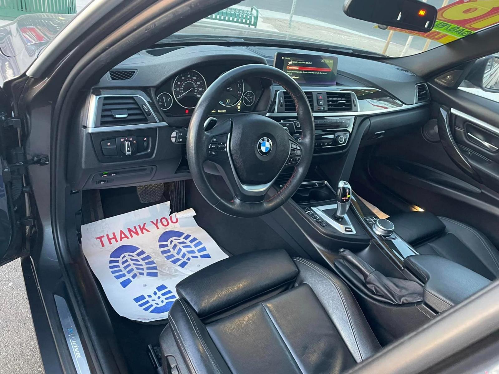 2018 GRAY BMW 3-Series 330e iPerformance Sedan (WBA8E1C58JA) with an 2.0L L4 DOHC 16V HYBRID engine, 8A transmission, located at 744 E Miner Ave, Stockton, CA, 95202, (209) 944-5770, 37.956863, -121.282082 - Photo #8