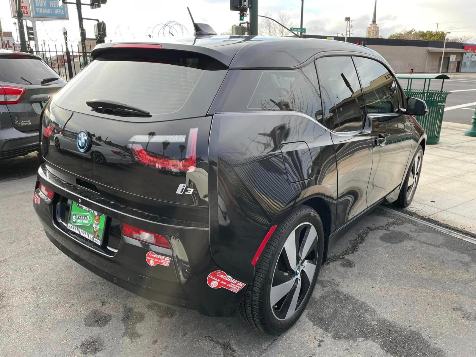 2017 BLACK BMW i3 EV (WBY1Z6C31HV) with an ELECTRIC engine, CVT transmission, located at 744 E Miner Ave, Stockton, CA, 95202, (209) 944-5770, 37.956863, -121.282082 - Photo #6