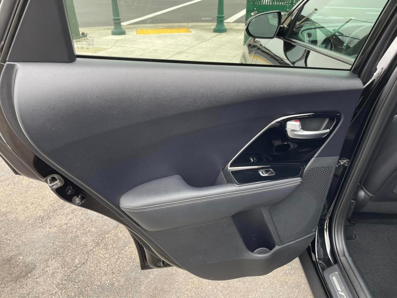 2019 BLACK Kia Niro Plug In Hybrid EX Premium (KNDCC3LD7K5) with an 1.6L I4 F DOHC 16V engine, 6A transmission, located at 744 E Miner Ave, Stockton, CA, 95202, (209) 944-5770, 37.956863, -121.282082 - Photo #12