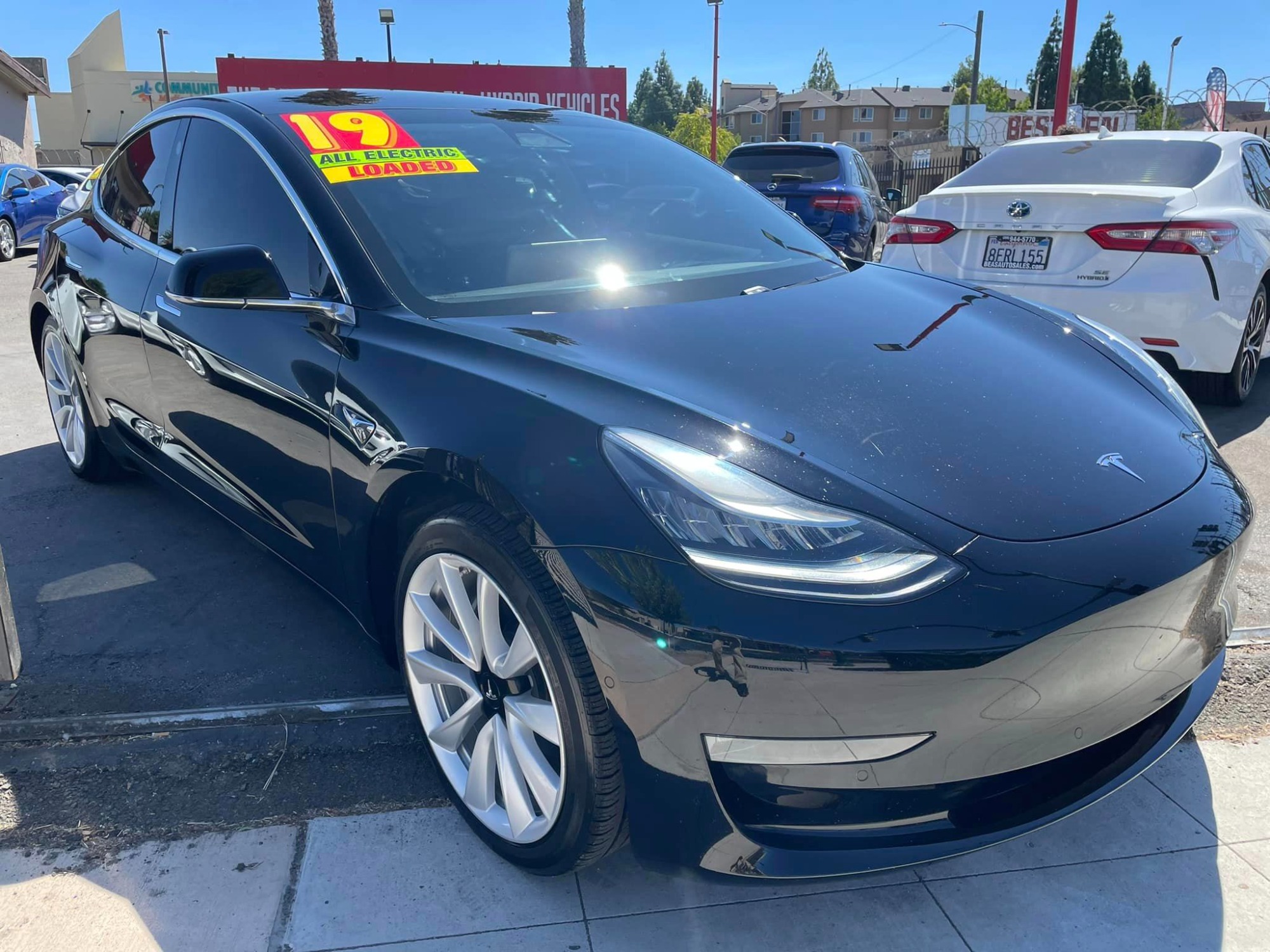photo of 2019 Tesla Model 3 Long Range Sedan  EV