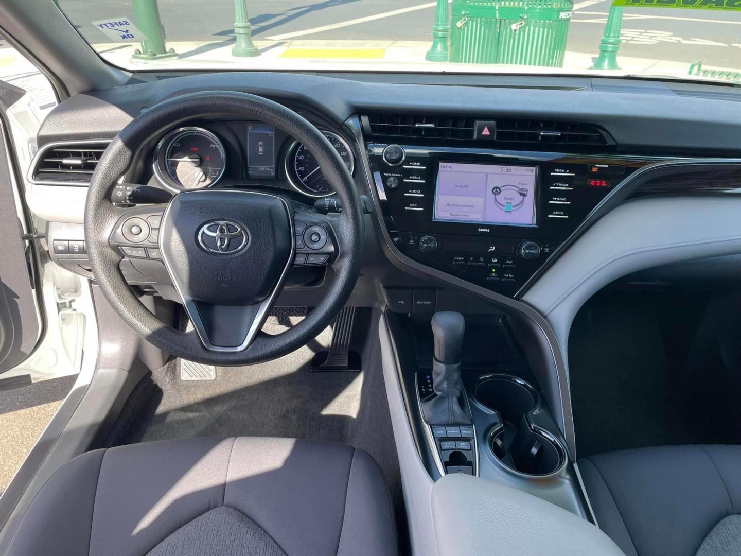 2020 WHITE /BLACK Toyota Camry Hybrid LE (4T1C31AK9LU) with an 2.5L L4 DOHC 16V HYBRID engine, CVT transmission, located at 744 E Miner Ave, Stockton, CA, 95202, (209) 944-5770, 37.956863, -121.282082 - Photo#7