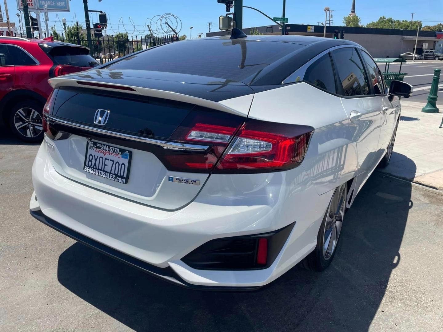 2020 WHITE /White Gold Honda Clarity (JHMZC5F1XLC) , located at 744 E Miner Ave, Stockton, CA, 95202, (209) 944-5770, 37.956863, -121.282082 - Photo#12
