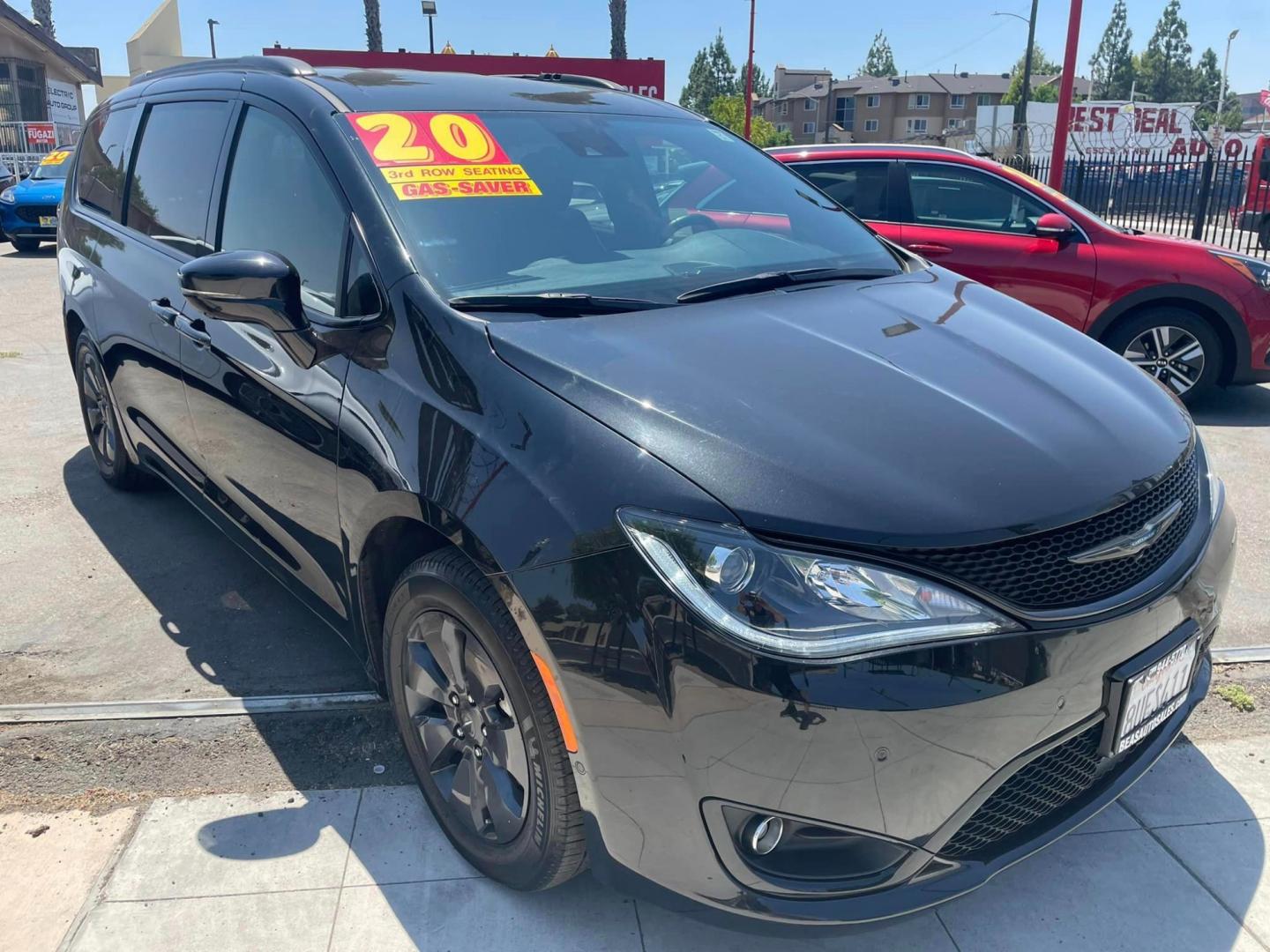 2020 BLACK /BLACK Chrysler Pacifica Hybrid (2C4RC1N70LR) , located at 744 E Miner Ave, Stockton, CA, 95202, (209) 944-5770, 37.956863, -121.282082 - Photo#1