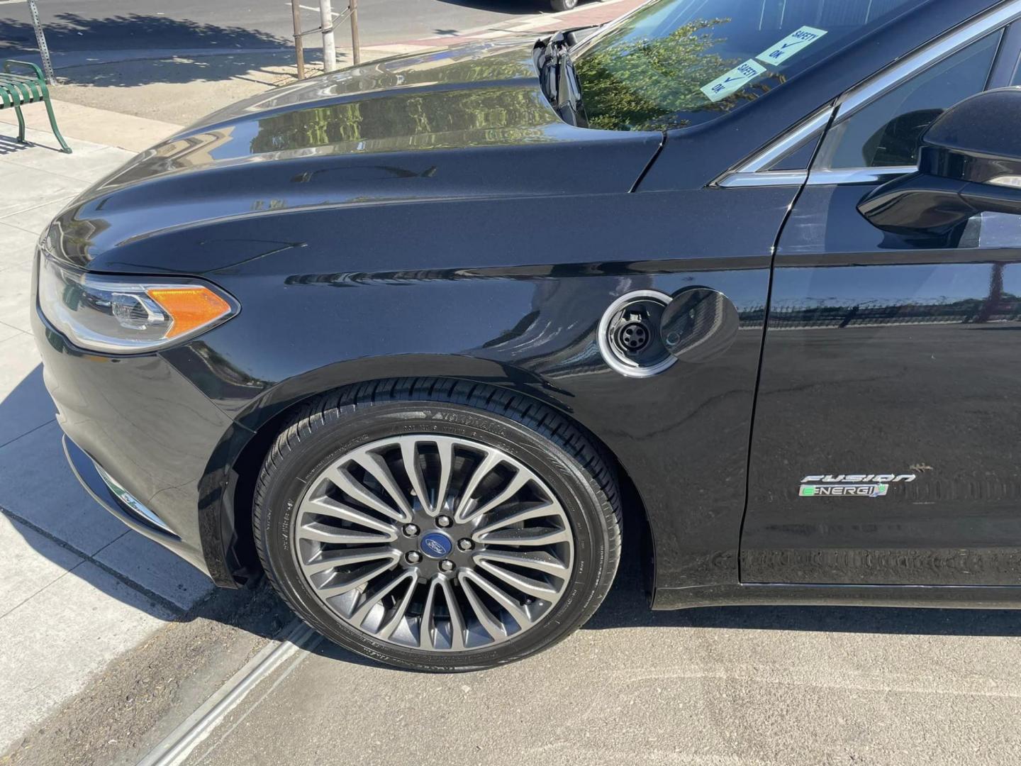 2018 BLACK /BLACK Ford Fusion Energi Titanium (3FA6P0SU1JR) with an 2.0L L4 DOHC 16V HYBRID engine, CVT transmission, located at 744 E Miner Ave, Stockton, CA, 95202, (209) 944-5770, 37.956863, -121.282082 - Photo#4