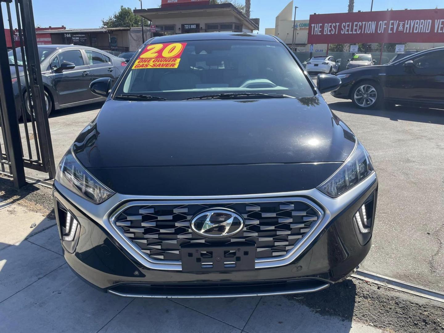 2020 BLACK /BLACK Hyundai Ioniq Plug-In Hybrid Limited (KMHCX5LDXLU) with an 1.6L L4 DOHC 16V HYBRID engine, 6A transmission, located at 744 E Miner Ave, Stockton, CA, 95202, (209) 944-5770, 37.956863, -121.282082 - Photo#2