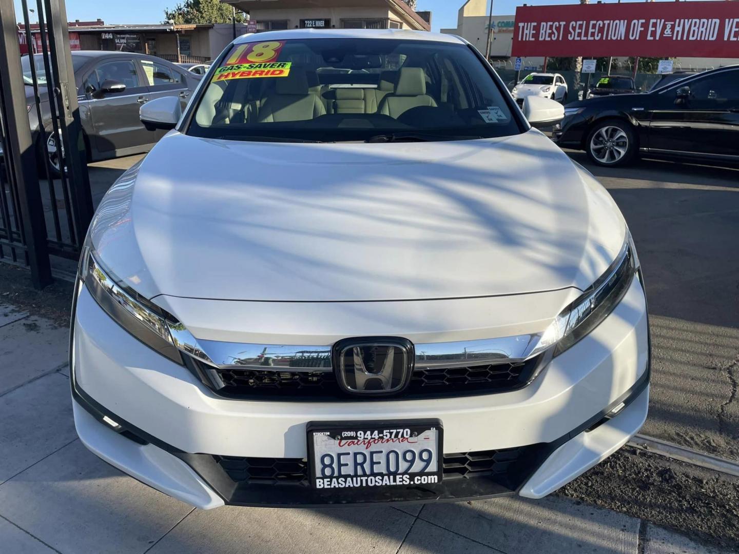 2018 WHITE Honda Clarity Plug-In Hybrid (JHMZC5F19JC) with an 1.5L L4 DOHC 16V HYBRID engine, CVT transmission, located at 744 E Miner Ave, Stockton, CA, 95202, (209) 944-5770, 37.956863, -121.282082 - Photo#2