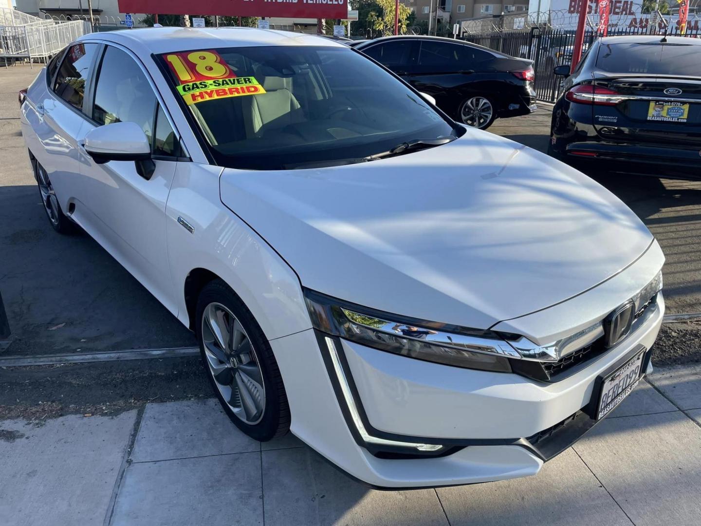 2018 WHITE Honda Clarity Plug-In Hybrid (JHMZC5F19JC) with an 1.5L L4 DOHC 16V HYBRID engine, CVT transmission, located at 744 E Miner Ave, Stockton, CA, 95202, (209) 944-5770, 37.956863, -121.282082 - Photo#1