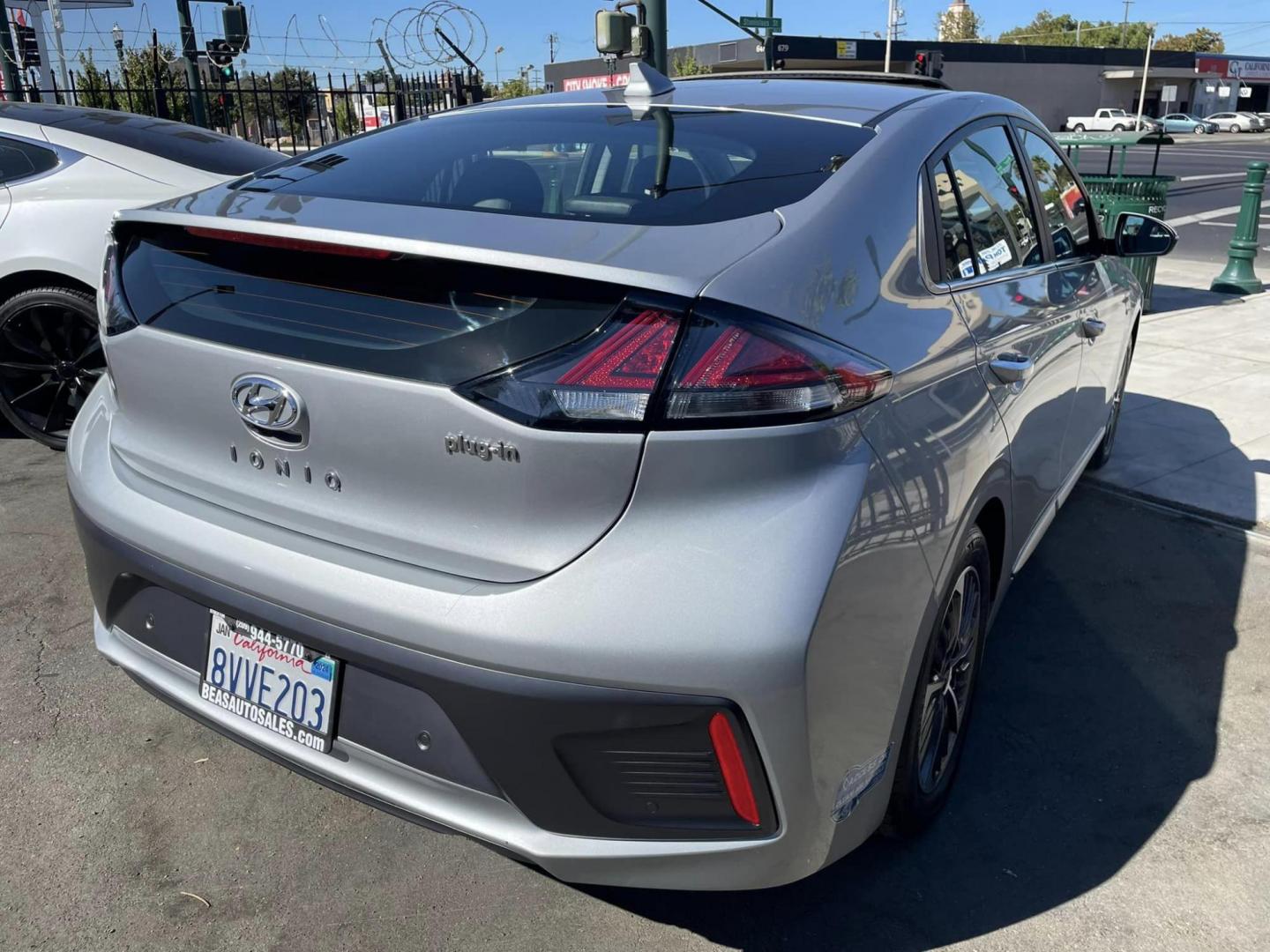 2020 SILVER Hyundai Ioniq Plug-In Hybrid Limited (KMHCX5LD2LU) with an 1.6L L4 DOHC 16V HYBRID engine, 6A transmission, located at 744 E Miner Ave, Stockton, CA, 95202, (209) 944-5770, 37.956863, -121.282082 - PLUS TAXES AND FEES - Photo#13