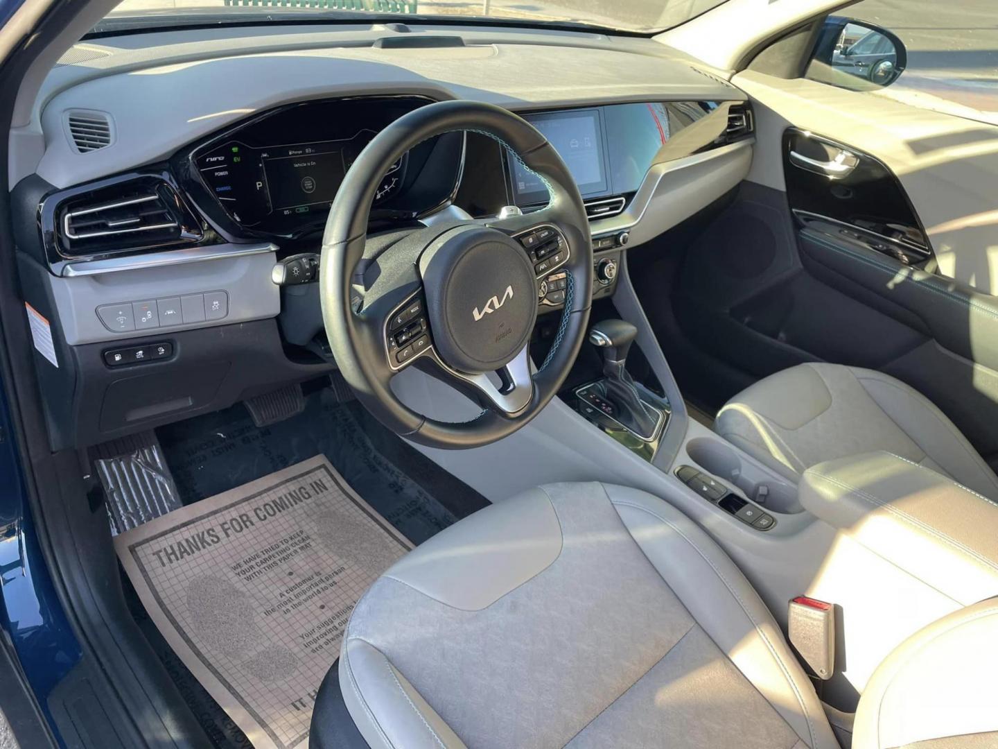 2022 Kia Niro Plug In Hybrid EX (KNDCD3LD2N5) , 6A transmission, located at 744 E Miner Ave, Stockton, CA, 95202, (209) 944-5770, 37.956863, -121.282082 - Photo#6