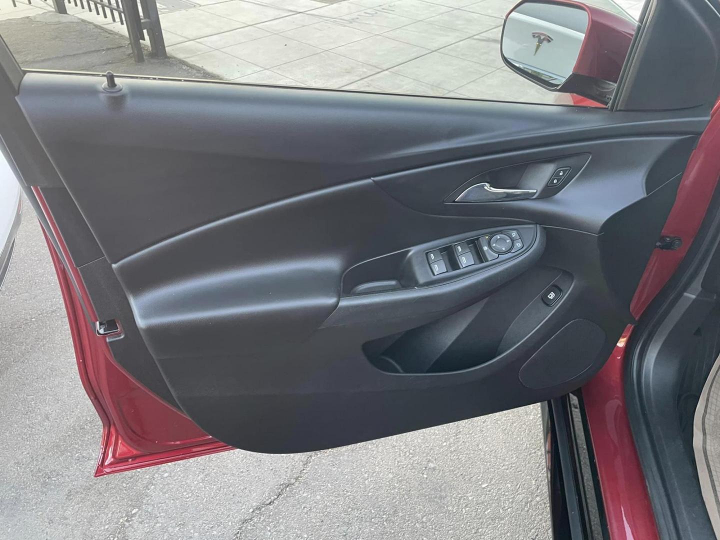 2018 RED Chevrolet Volt LT (1G1RC6S56JU) with an 1.5L L4 DOHC 16V engine, CVT transmission, located at 744 E Miner Ave, Stockton, CA, 95202, (209) 944-5770, 37.956863, -121.282082 - Photo#5
