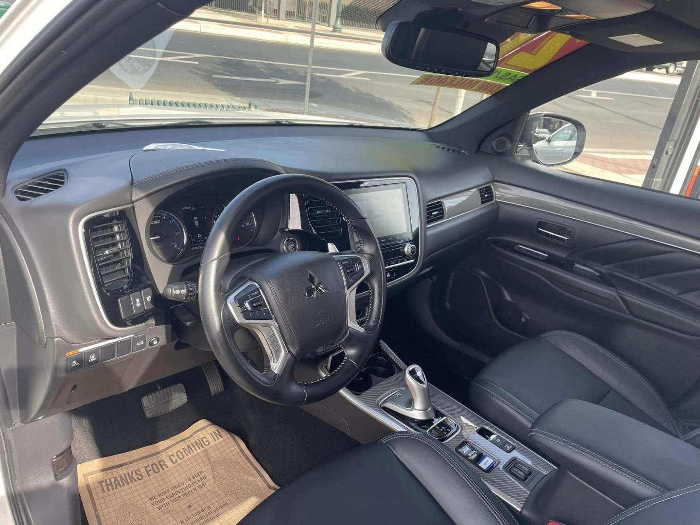 2021 WHITE Mitsubishi Outlander PHEV SEL (JA4J2VA7XMZ) with an 2.0L L4 DOHC 16V HYBRID engine, 1A transmission, located at 744 E Miner Ave, Stockton, CA, 95202, (209) 944-5770, 37.956863, -121.282082 - Photo#8