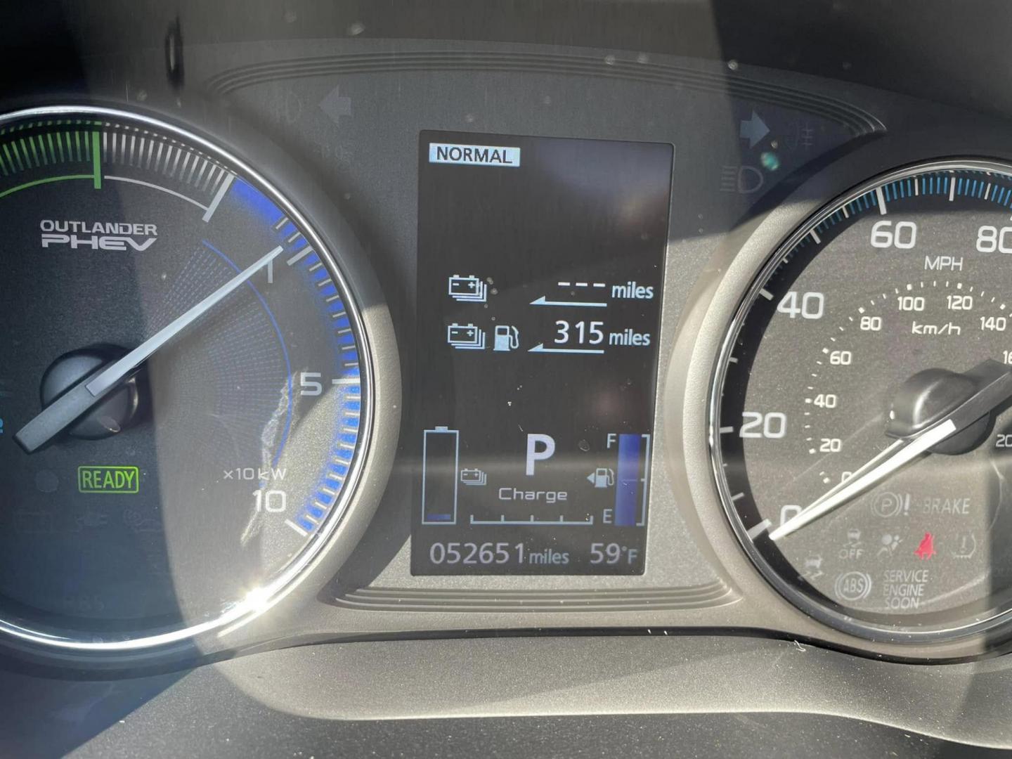2021 RUBY BLACK Mitsubishi Outlander PHEV SEL (JA4J2VA72MZ) with an 2.0L L4 DOHC 16V HYBRID engine, 1A transmission, located at 744 E Miner Ave, Stockton, CA, 95202, (209) 944-5770, 37.956863, -121.282082 - Photo#10