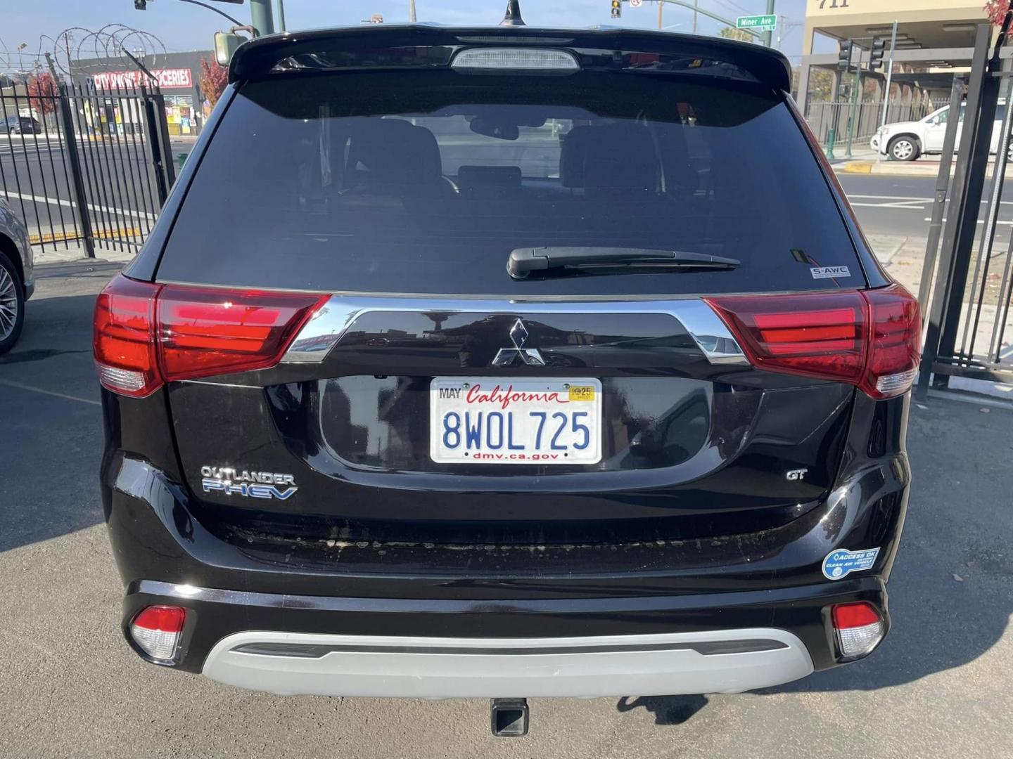 2021 RUBY BLACK Mitsubishi Outlander PHEV SEL (JA4J2VA72MZ) with an 2.0L L4 DOHC 16V HYBRID engine, 1A transmission, located at 744 E Miner Ave, Stockton, CA, 95202, (209) 944-5770, 37.956863, -121.282082 - Photo#13