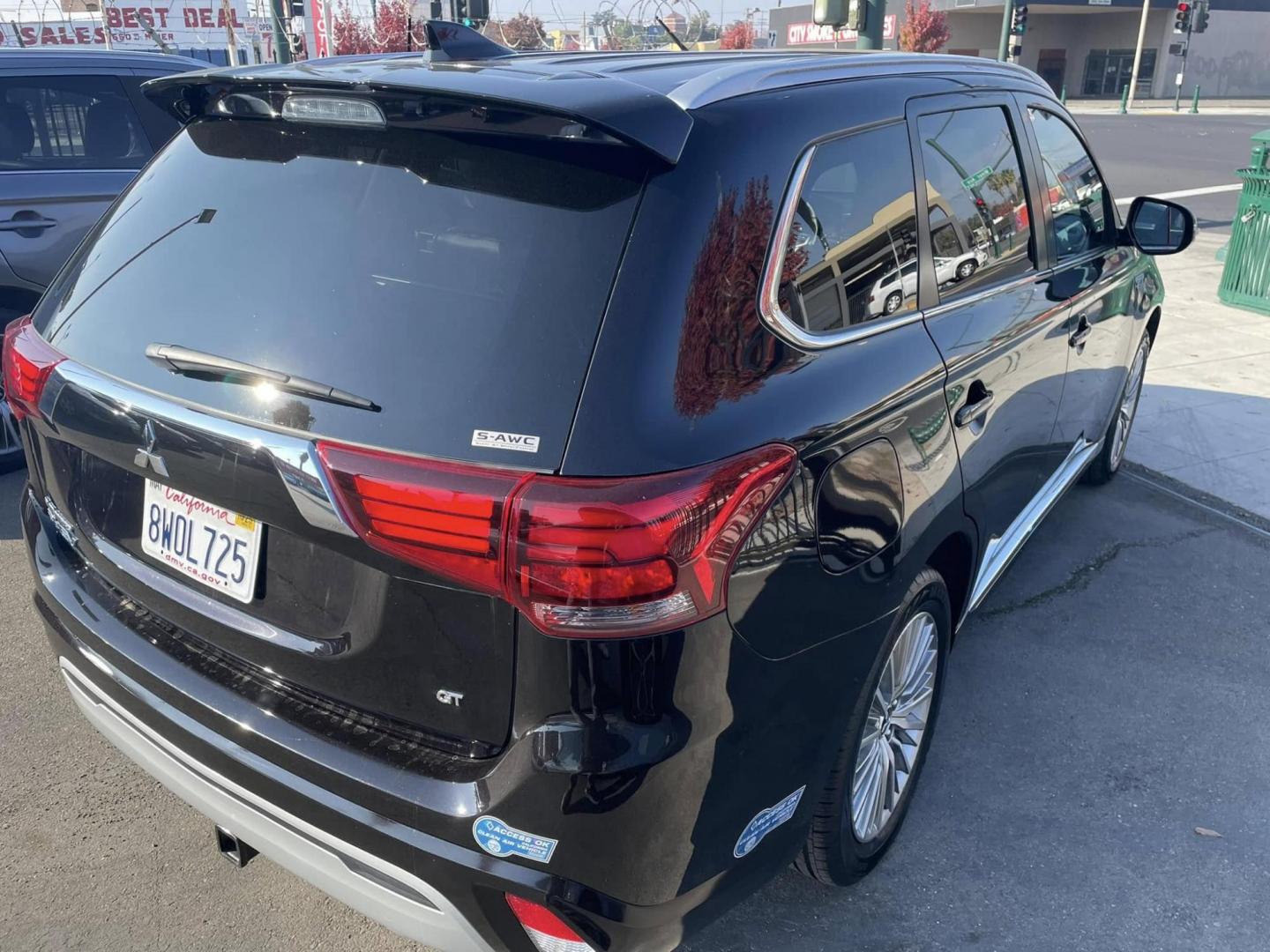 2021 RUBY BLACK Mitsubishi Outlander PHEV SEL (JA4J2VA72MZ) with an 2.0L L4 DOHC 16V HYBRID engine, 1A transmission, located at 744 E Miner Ave, Stockton, CA, 95202, (209) 944-5770, 37.956863, -121.282082 - Photo#14