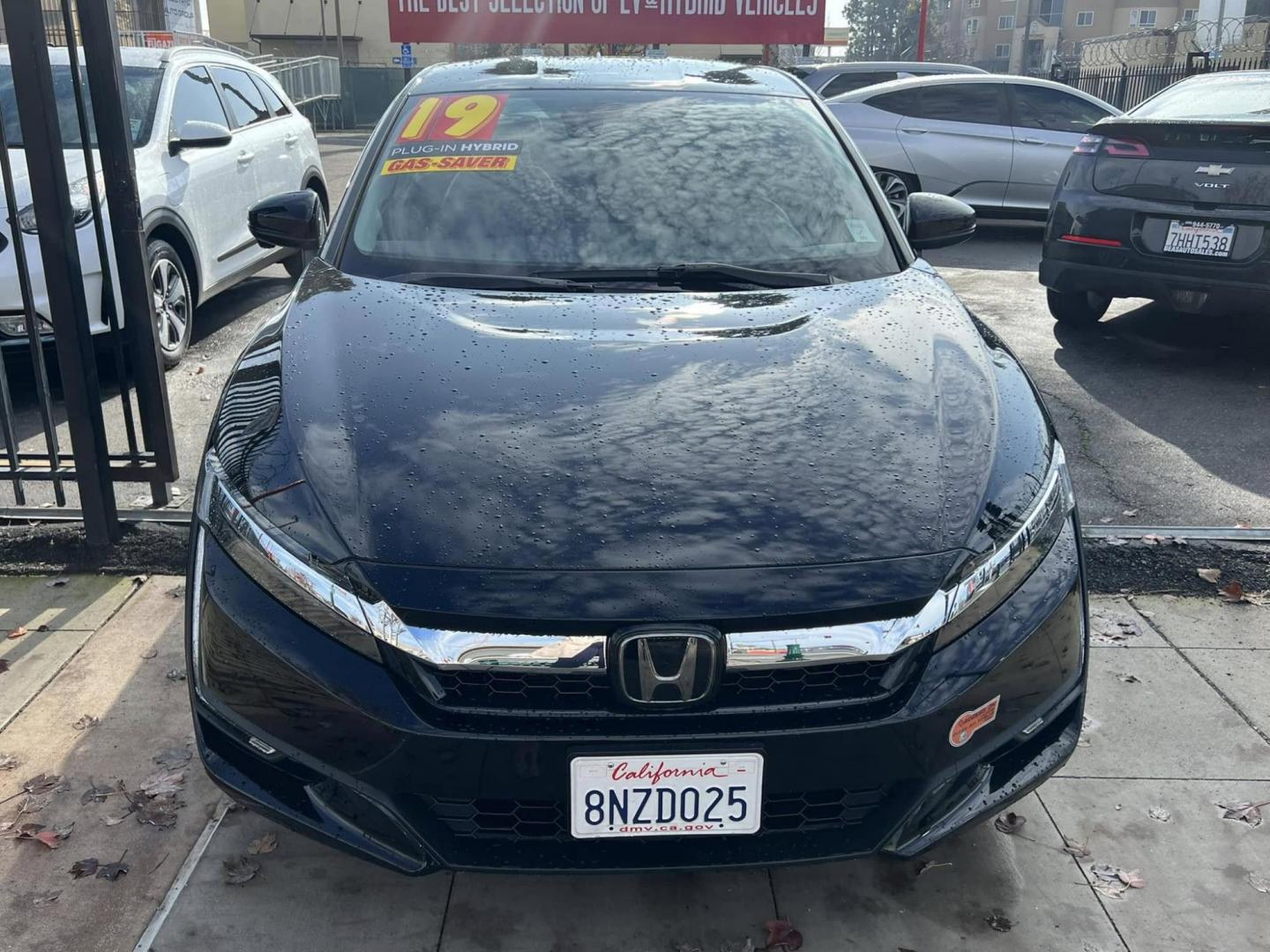 2019 BLACK Honda Clarity Plug-In Hybrid (JHMZC5F19KC) with an 1.5L L4 DOHC 16V HYBRID engine, CVT transmission, located at 744 E Miner Ave, Stockton, CA, 95202, (209) 944-5770, 37.956863, -121.282082 - PLUS TAXES AND FEES NO CHARGER AVAILABE SIN CARGADOR DISPONIBLE - Photo#2
