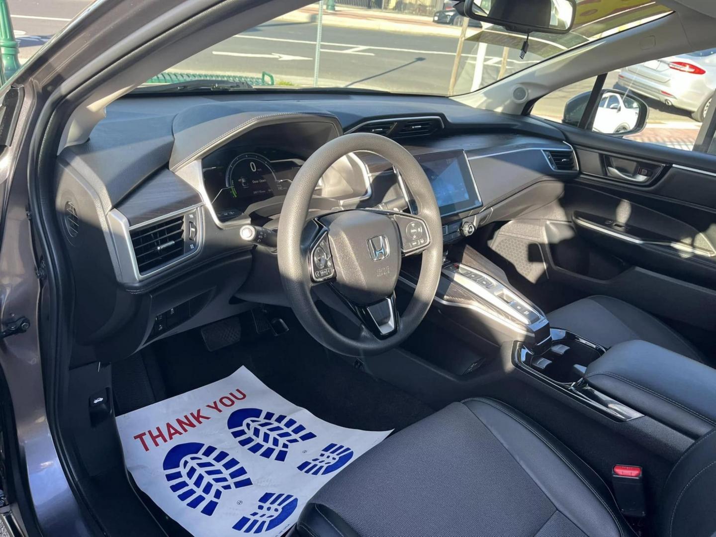 2018 DARK GRAY Honda Clarity Plug-In Hybrid (JHMZC5F18JC) with an 1.5L L4 DOHC 16V HYBRID engine, CVT transmission, located at 744 E Miner Ave, Stockton, CA, 95202, (209) 944-5770, 37.956863, -121.282082 - Photo#6