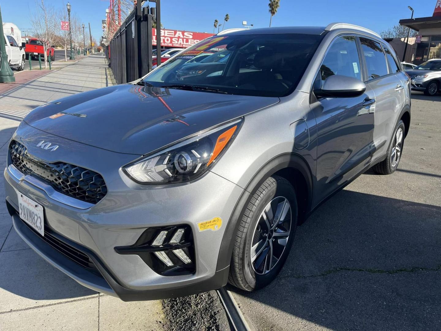 2022 DARK GRAY /GRAY Kia Niro Plug In Hybrid LXS (KNDCM3LD1N5) , 6A transmission, located at 744 E Miner Ave, Stockton, CA, 95202, (209) 944-5770, 37.956863, -121.282082 - PLUS TAXES AND FEES - Photo#3