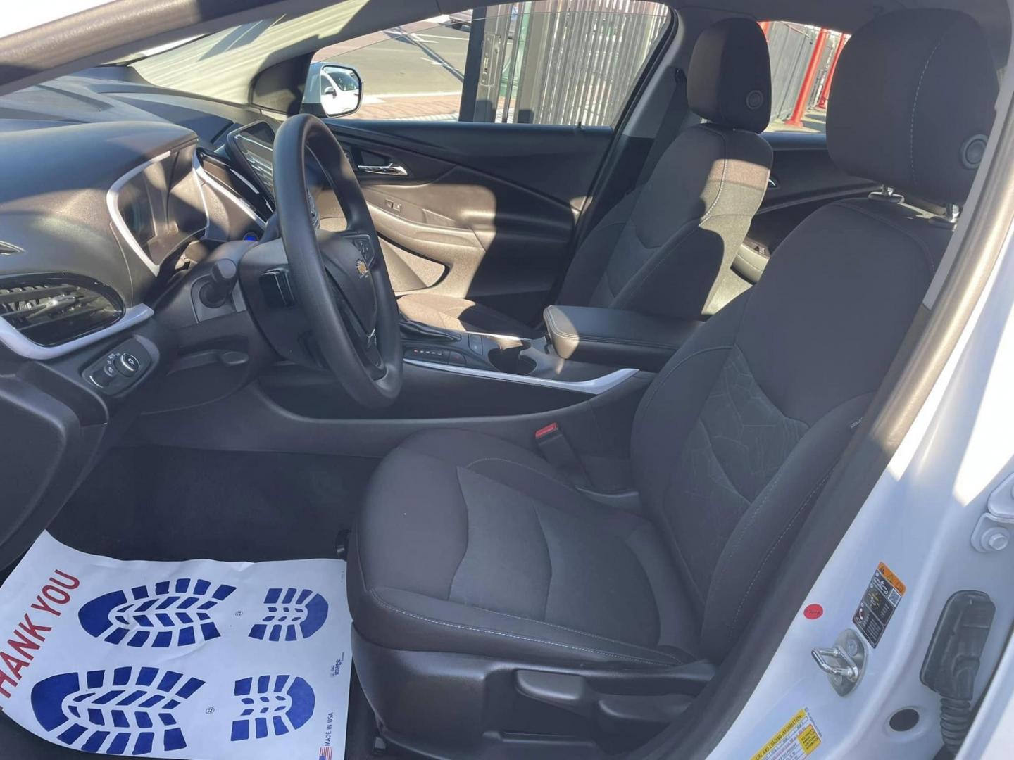 2018 WHITE Chevrolet Volt LT (1G1RC6S51JU) with an 1.5L L4 DOHC 16V engine, CVT transmission, located at 744 E Miner Ave, Stockton, CA, 95202, (209) 944-5770, 37.956863, -121.282082 - Photo#8
