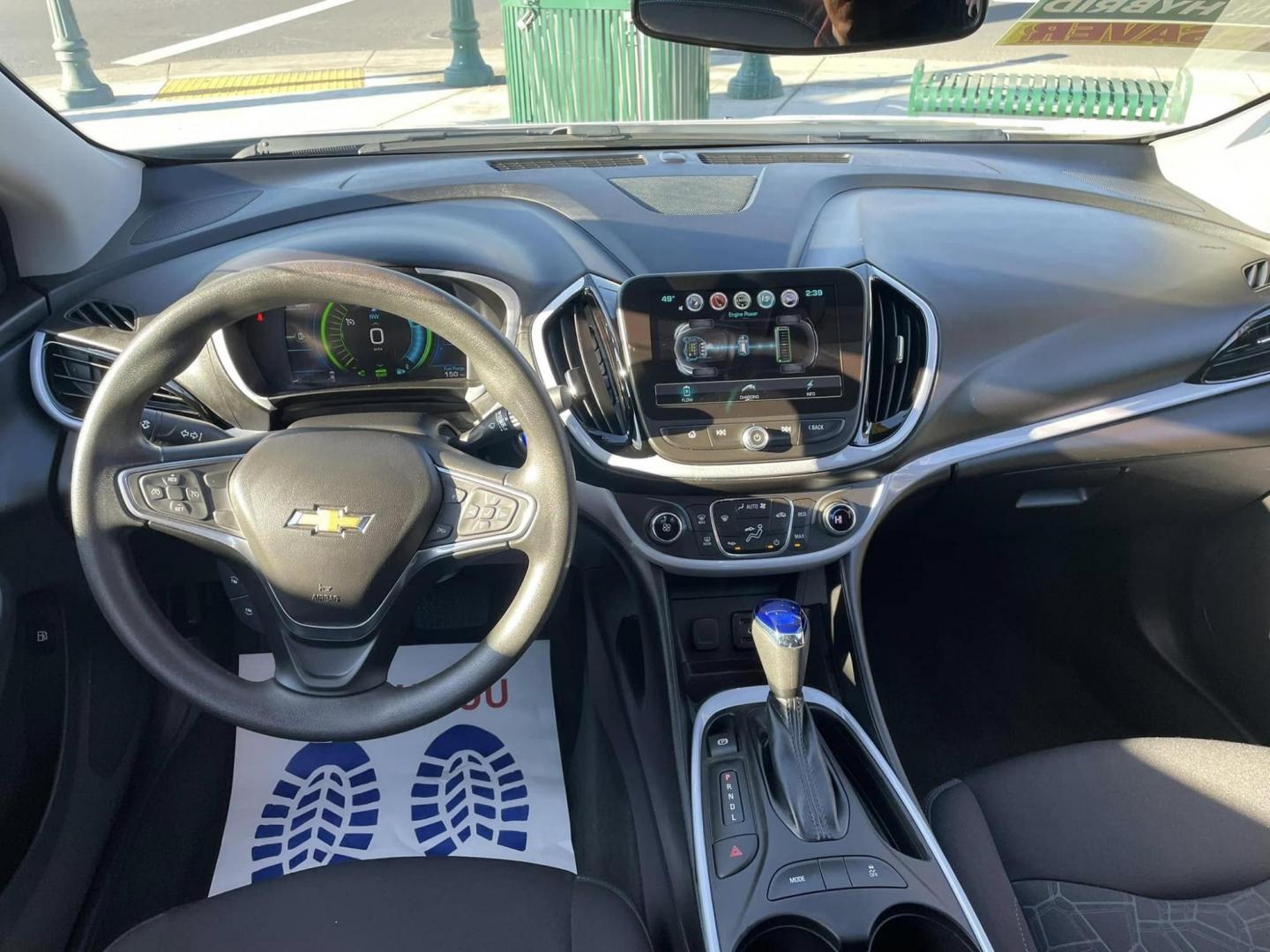 2018 WHITE Chevrolet Volt LT (1G1RC6S51JU) with an 1.5L L4 DOHC 16V engine, CVT transmission, located at 744 E Miner Ave, Stockton, CA, 95202, (209) 944-5770, 37.956863, -121.282082 - Photo#7
