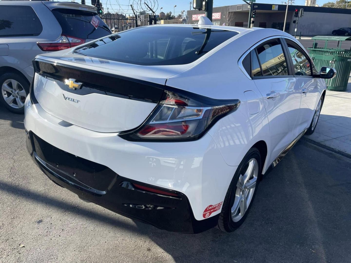 2018 WHITE Chevrolet Volt LT (1G1RC6S51JU) with an 1.5L L4 DOHC 16V engine, CVT transmission, located at 744 E Miner Ave, Stockton, CA, 95202, (209) 944-5770, 37.956863, -121.282082 - Photo#13