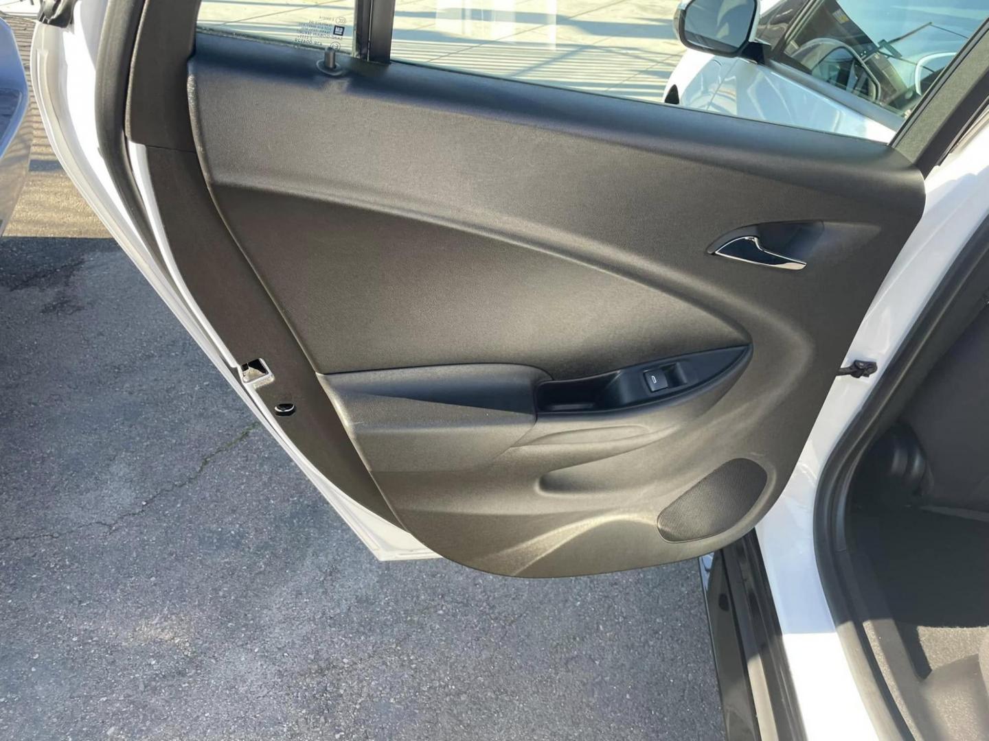 2018 WHITE Chevrolet Volt LT (1G1RC6S51JU) with an 1.5L L4 DOHC 16V engine, CVT transmission, located at 744 E Miner Ave, Stockton, CA, 95202, (209) 944-5770, 37.956863, -121.282082 - Photo#9