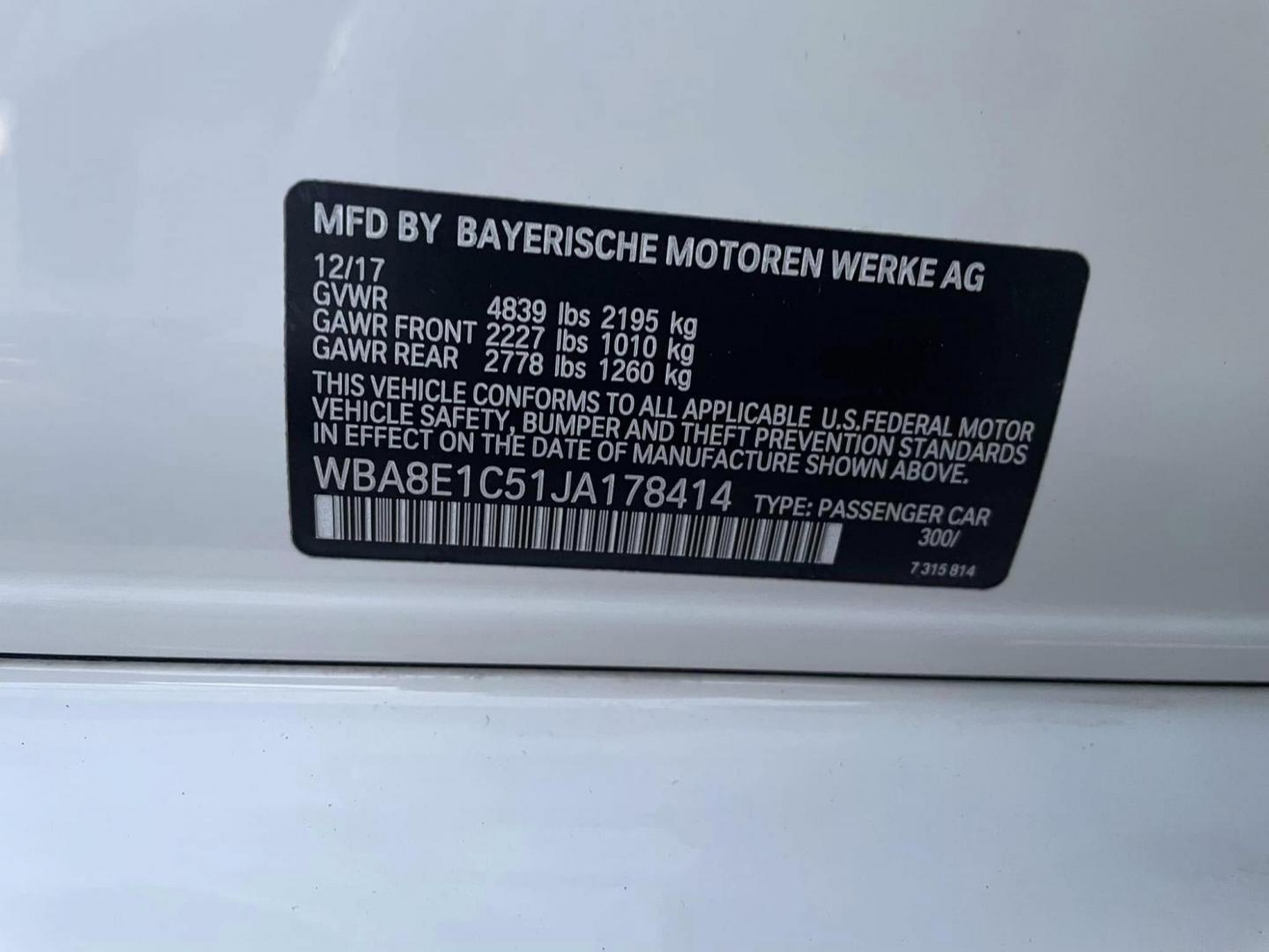 2018 WHITE /WHITE BMW 3-Series 330e iPerformance Sedan (WBA8E1C51JA) with an 2.0L L4 DOHC 16V HYBRID engine, 8A transmission, located at 744 E Miner Ave, Stockton, CA, 95202, (209) 944-5770, 37.956863, -121.282082 - PLUS TAXES AND FEES NO CHARGER AVAILABLE - Photo#14