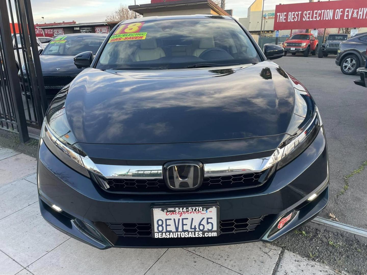 2018 Honda Clarity Plug-In Hybrid (JHMZC5F18JC) with an 1.5L L4 DOHC 16V HYBRID engine, CVT transmission, located at 744 E Miner Ave, Stockton, CA, 95202, (209) 944-5770, 37.956863, -121.282082 - PLUS TAXES AND FEES NO CHARGER AVAILABLE - Photo#2