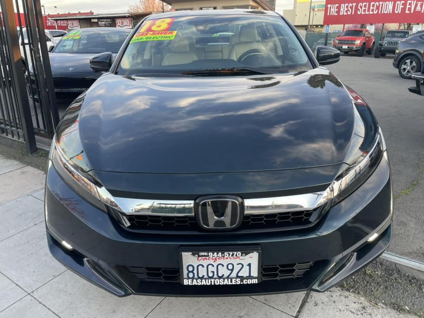 2018 Honda Clarity Plug-In Hybrid (JHMZC5F12JC) with an 1.5L L4 DOHC 16V HYBRID engine, CVT transmission, located at 744 E Miner Ave, Stockton, CA, 95202, (209) 944-5770, 37.956863, -121.282082 - PLUS TAXES AND FEES NO CHARGER AVAILABLE - Photo#2