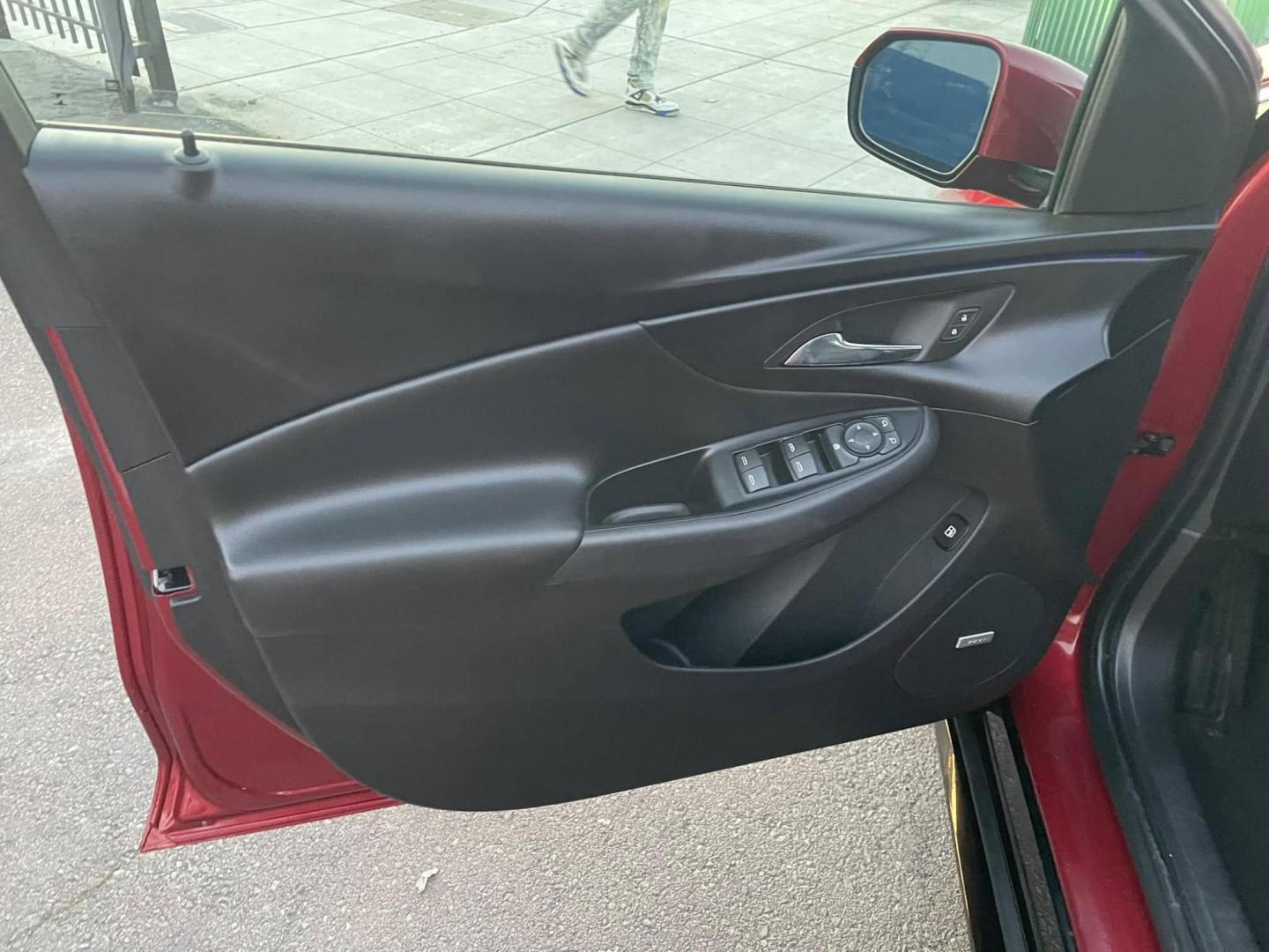 2018 Chevrolet Volt LTZ (1G1RD6S51JU) with an 1.5L L4 DOHC 16V engine, CVT transmission, located at 744 E Miner Ave, Stockton, CA, 95202, (209) 944-5770, 37.956863, -121.282082 - PLUS TAXES AND FEES NO CHARGER AVAILABLE - Photo#5