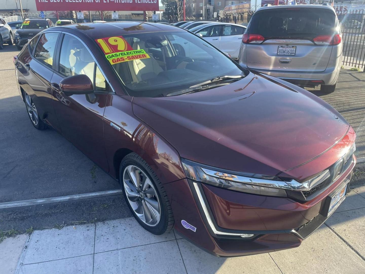 2019 Honda Clarity Plug-In Hybrid (JHMZC5F12KC) with an 1.5L L4 DOHC 16V HYBRID engine, CVT transmission, located at 744 E Miner Ave, Stockton, CA, 95202, (209) 944-5770, 37.956863, -121.282082 - PLUS TAXES AND FEES - Photo#1