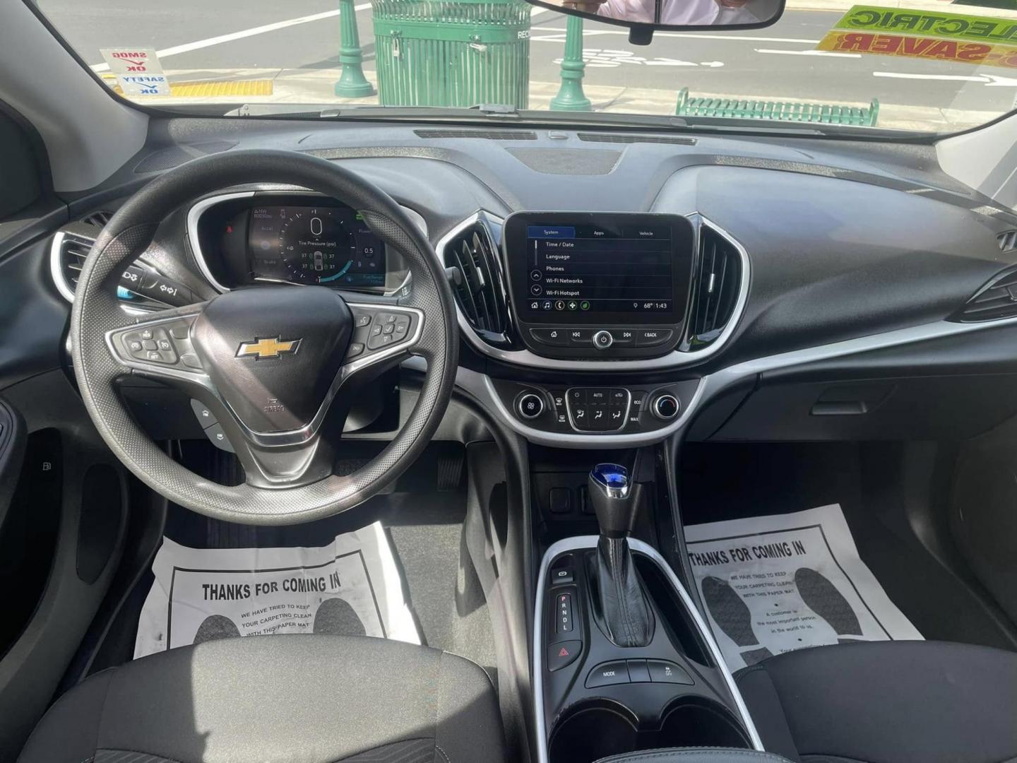 2019 Chevrolet Volt LT (1G1RC6S51KU) with an 1.5L L4 DOHC 16V engine, CVT transmission, located at 744 E Miner Ave, Stockton, CA, 95202, (209) 944-5770, 37.956863, -121.282082 - PLUS TAXES AND FEES NO CHARGER AVAILABLE - Photo#6
