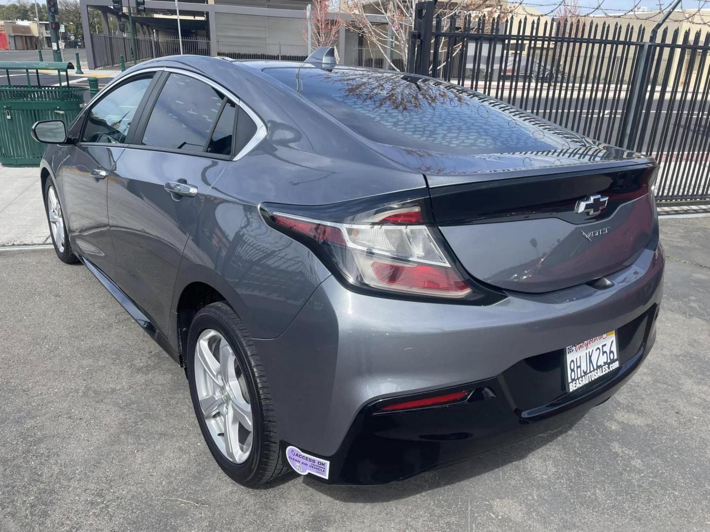 2019 Chevrolet Volt LT (1G1RC6S51KU) with an 1.5L L4 DOHC 16V engine, CVT transmission, located at 744 E Miner Ave, Stockton, CA, 95202, (209) 944-5770, 37.956863, -121.282082 - PLUS TAXES AND FEES NO CHARGER AVAILABLE - Photo#9