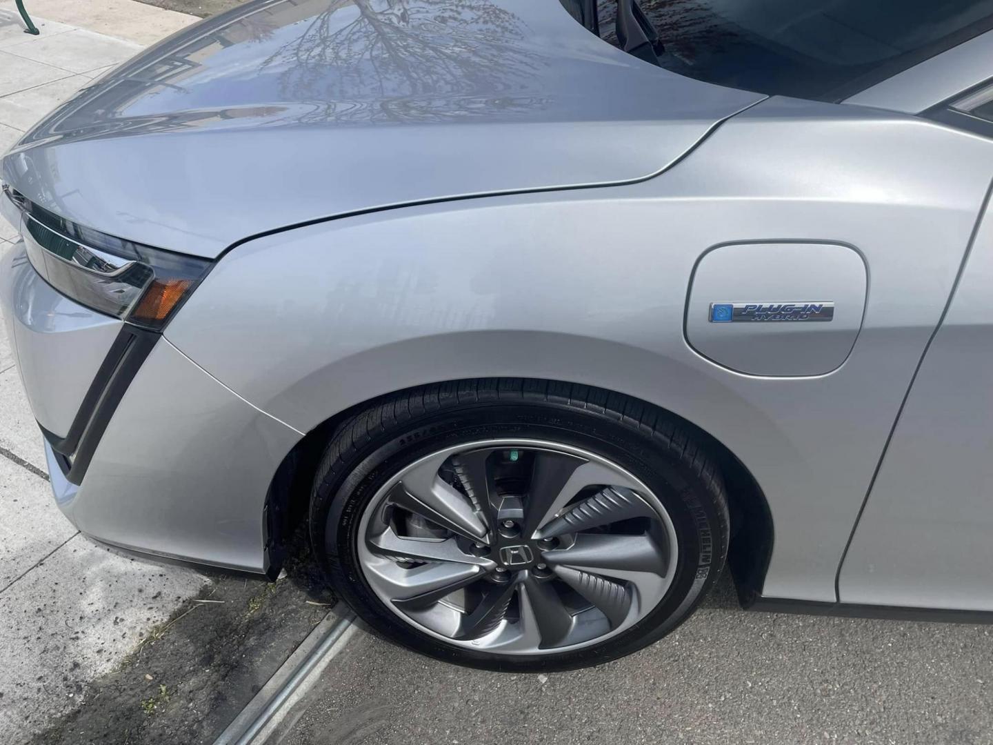 2021 Honda Clarity Plug-In Hybrid (JHMZC5F14MC) with an 1.5L L4 DOHC 16V HYBRID engine, CVT transmission, located at 744 E Miner Ave, Stockton, CA, 95202, (209) 944-5770, 37.956863, -121.282082 - PLUS TAXES AND FEES NO CHARGER AVAILABLE - Photo#4