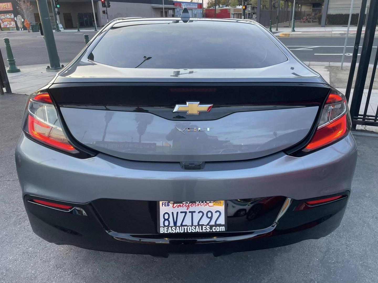 2018 Chevrolet Volt LT (1G1RC6S51JU) with an 1.5L L4 DOHC 16V engine, CVT transmission, located at 744 E Miner Ave, Stockton, CA, 95202, (209) 944-5770, 37.956863, -121.282082 - PLUS TAXES AND FEES NO CHANGER AVAILABLE - Photo#11
