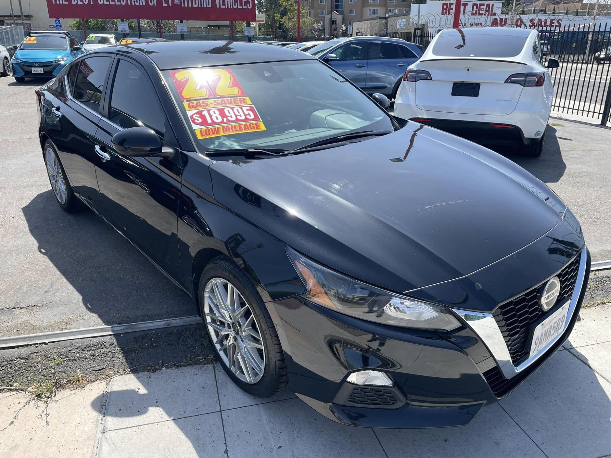 photo of 2022 Nissan Altima 2.5 S