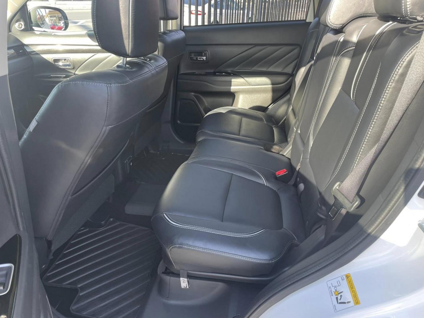 2018 WHITE Mitsubishi Outlander PHEV GT (JA4J24A55JZ) with an 2.0L L4 DOHC 16V HYBRID engine, 1A transmission, located at 744 E Miner Ave, Stockton, CA, 95202, (209) 944-5770, 37.956863, -121.282082 - Photo#11