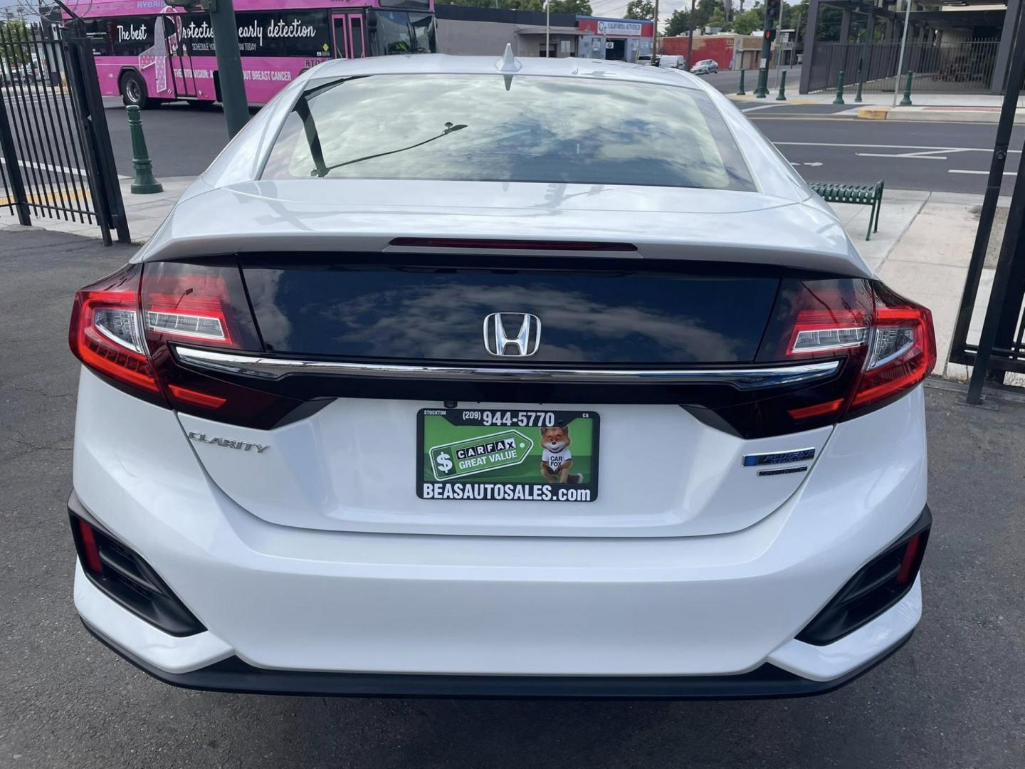 2018 Honda Clarity Touring Plug-In Hybrid (JHMZC5F31JC) with an 1.5L L4 DOHC 16V HYBRID engine, CVT transmission, located at 744 E Miner Ave, Stockton, CA, 95202, (209) 944-5770, 37.956863, -121.282082 - PLUS TAXES AND FEES NO CHARGER AVAILABLE - Photo#13