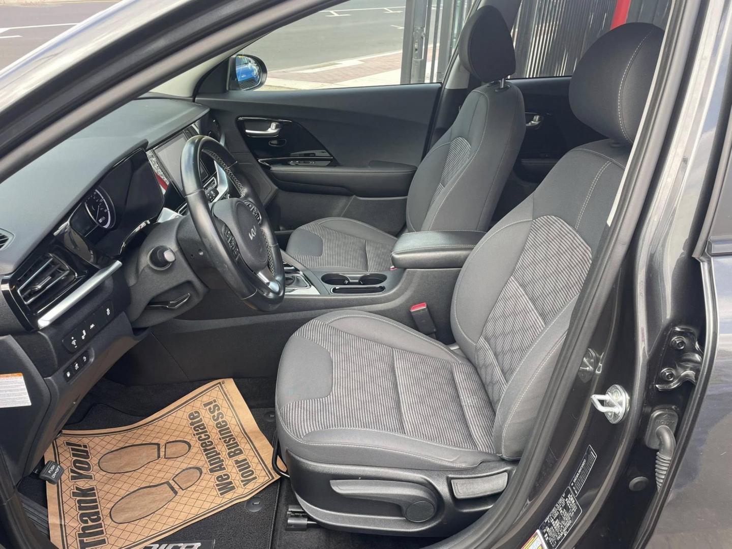 2022 Kia Niro Plug In Hybrid LXS (KNDCM3LD6N5) , 6A transmission, located at 744 E Miner Ave, Stockton, CA, 95202, (209) 944-5770, 37.956863, -121.282082 - Photo#6