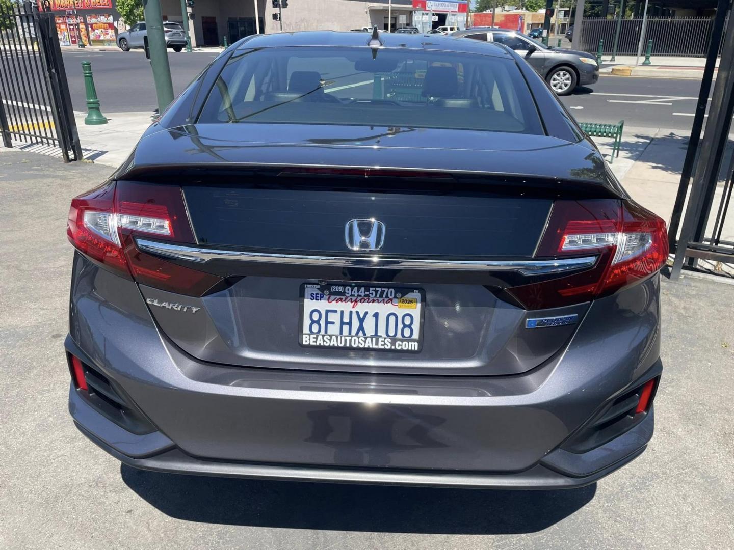 2018 Honda Clarity Plug-In Hybrid (JHMZC5F19JC) with an 1.5L L4 DOHC 16V HYBRID engine, CVT transmission, located at 744 E Miner Ave, Stockton, CA, 95202, (209) 944-5770, 37.956863, -121.282082 - PLUS TAXES AND FEES - Photo#10