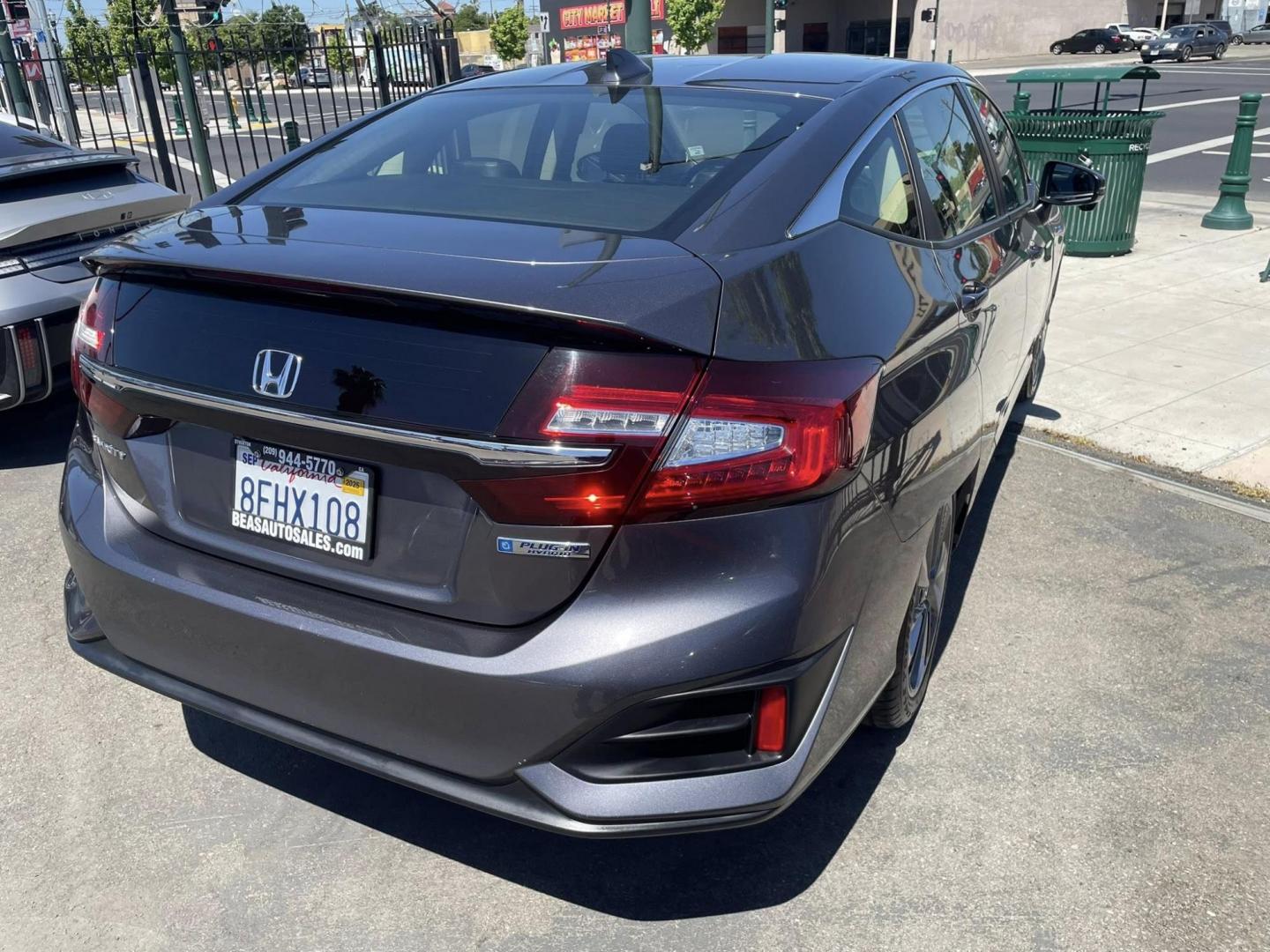 2018 Honda Clarity Plug-In Hybrid (JHMZC5F19JC) with an 1.5L L4 DOHC 16V HYBRID engine, CVT transmission, located at 744 E Miner Ave, Stockton, CA, 95202, (209) 944-5770, 37.956863, -121.282082 - PLUS TAXES AND FEES - Photo#11