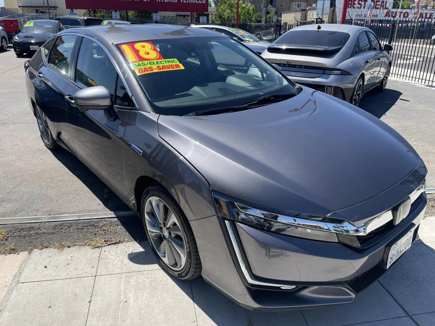 2018 Honda Clarity Plug-In Hybrid (JHMZC5F19JC) with an 1.5L L4 DOHC 16V HYBRID engine, CVT transmission, located at 744 E Miner Ave, Stockton, CA, 95202, (209) 944-5770, 37.956863, -121.282082 - PLUS TAXES AND FEES - Photo#1