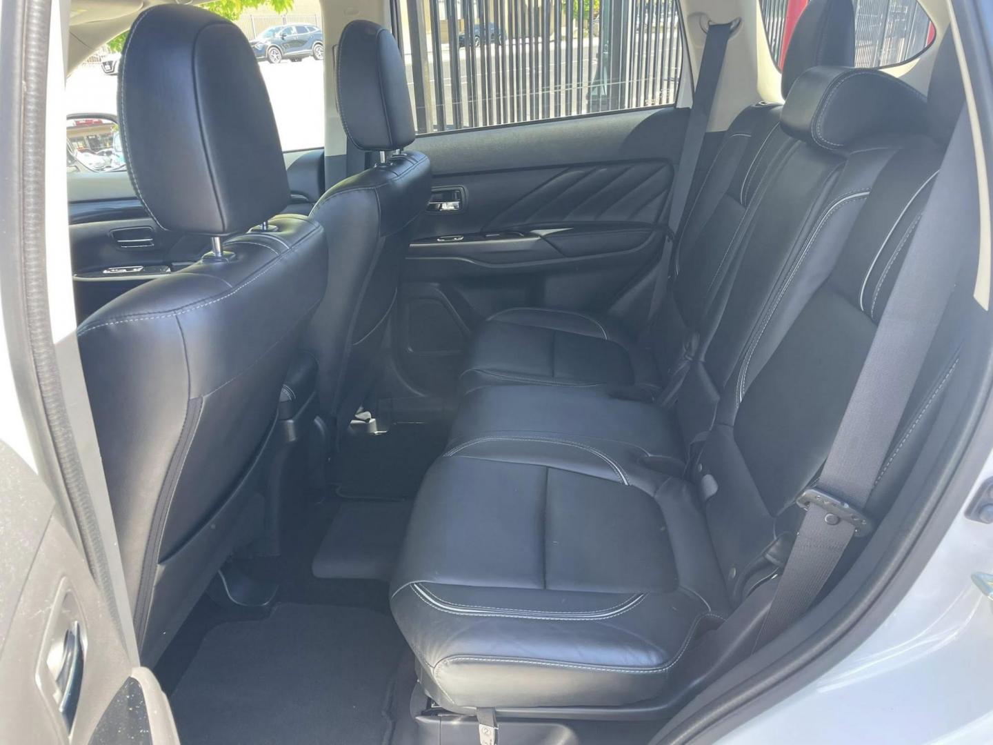 2018 WHITE Mitsubishi Outlander PHEV GT (JA4J24A55JZ) with an 2.0L L4 DOHC 16V HYBRID engine, 1A transmission, located at 744 E Miner Ave, Stockton, CA, 95202, (209) 944-5770, 37.956863, -121.282082 - PLUS TAXES AND FEES NO CHARGER AVAILABLE - Photo#7