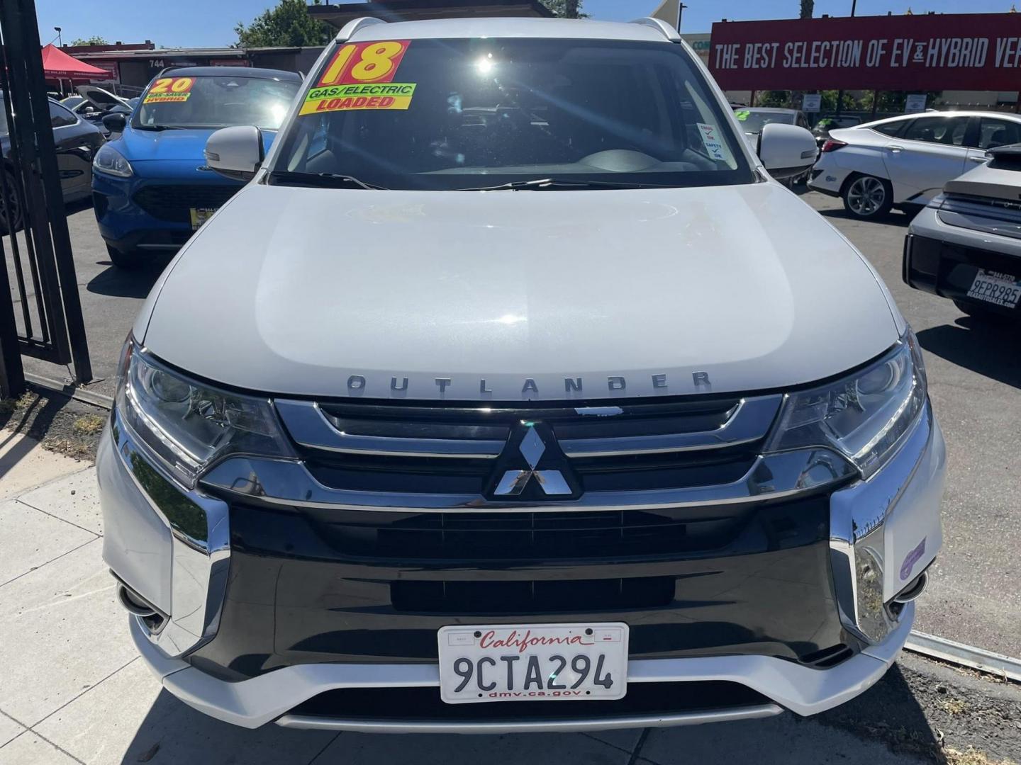 2018 WHITE Mitsubishi Outlander PHEV GT (JA4J24A55JZ) with an 2.0L L4 DOHC 16V HYBRID engine, 1A transmission, located at 744 E Miner Ave, Stockton, CA, 95202, (209) 944-5770, 37.956863, -121.282082 - PLUS TAXES AND FEES NO CHARGER AVAILABLE - Photo#2