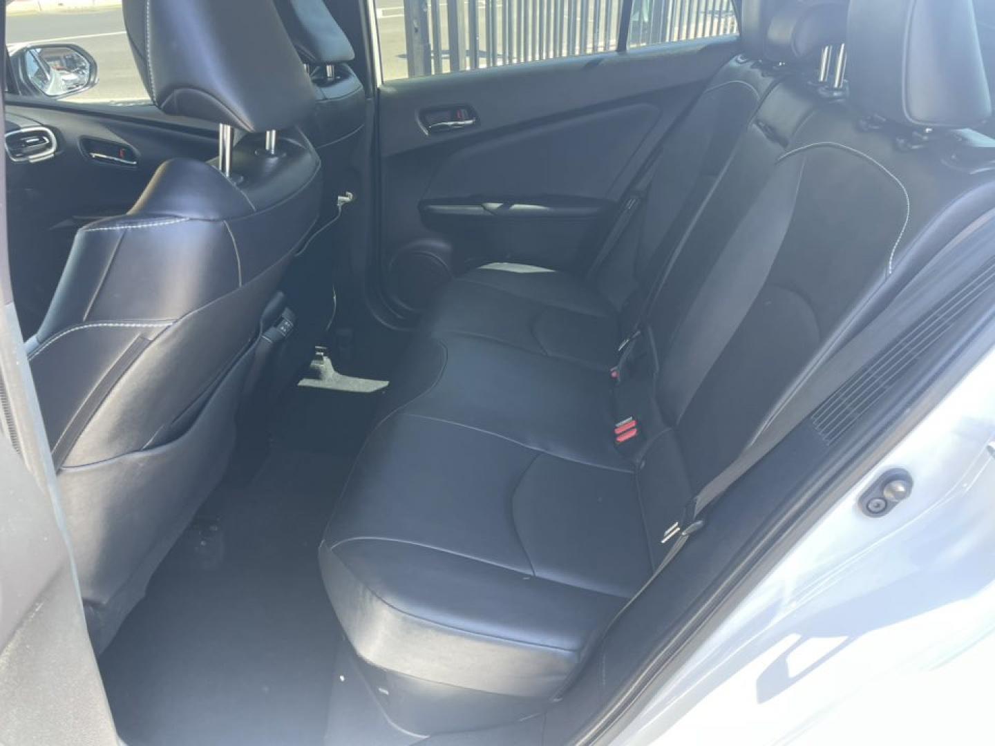 2022 Toyota Prius Prime LE (JTDKAMFP9N3) with an 1.8L L4 DOHC 16V HYBRID engine, CVT transmission, located at 744 E Miner Ave, Stockton, CA, 95202, (209) 944-5770, 37.956863, -121.282082 - PLUS TAXES AND FEES NO CHARGER AVAILABE - Photo#9