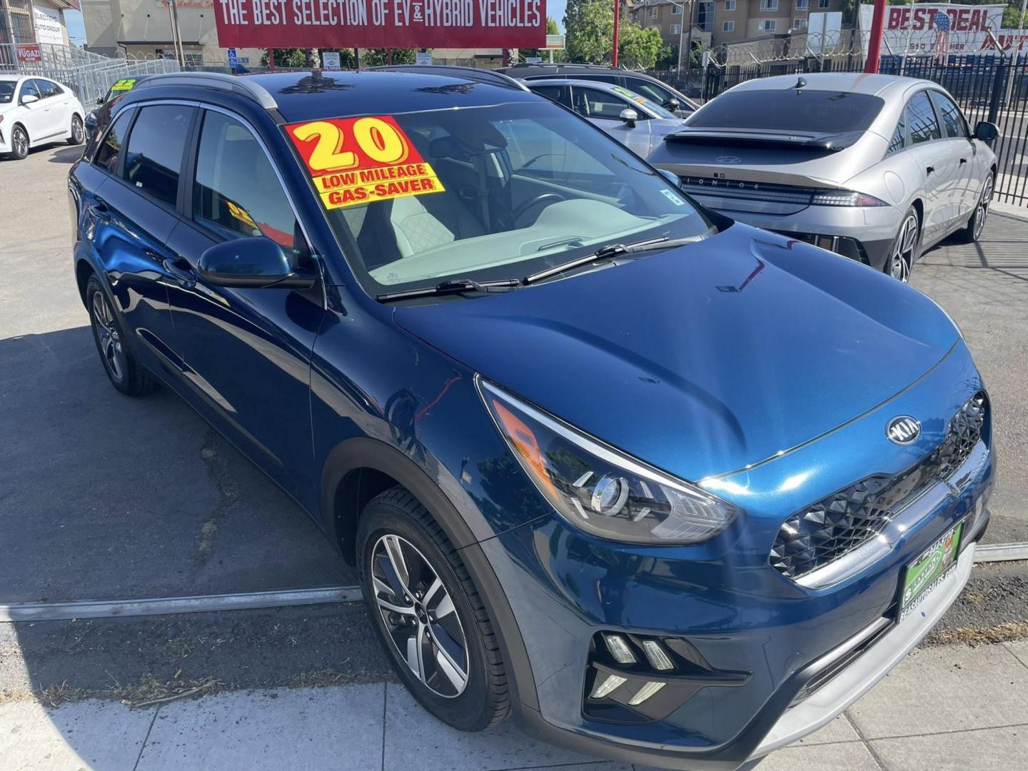 2020 Blue Kia Niro Plug In Hybrid LXS (KNDCM3LD7L5) , 6A transmission, located at 744 E Miner Ave, Stockton, CA, 95202, (209) 944-5770, 37.956863, -121.282082 - PLUS TAXES AND FEES NO CHARGER AVAILABLE - Photo#1