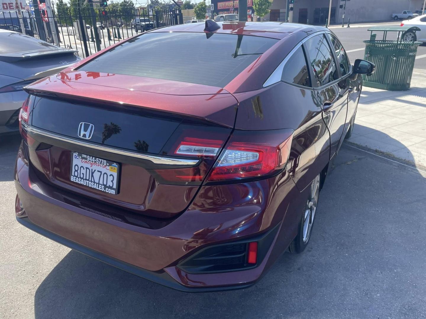 2018 Honda Clarity Plug-In Hybrid (JHMZC5F17JC) with an 1.5L L4 DOHC 16V HYBRID engine, CVT transmission, located at 744 E Miner Ave, Stockton, CA, 95202, (209) 944-5770, 37.956863, -121.282082 - PLUS TAXES AND FEES NO CHARGER AVAILABLE - Photo#14