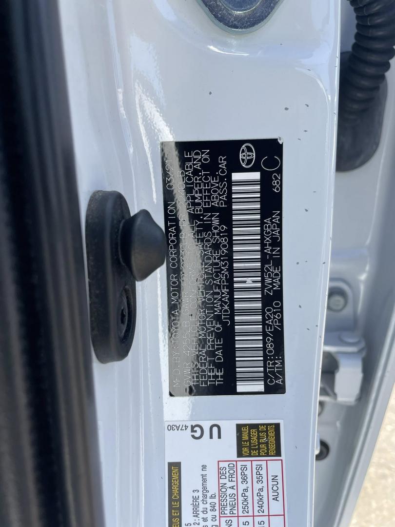2021 Toyota Prius Prime LE (JTDKAMFP5M3) with an 1.8L L4 DOHC 16V HYBRID engine, CVT transmission, located at 744 E Miner Ave, Stockton, CA, 95202, (209) 944-5770, 37.956863, -121.282082 - PLUS TAXES AND FEES NO CHARGER AVAILABLE - Photo#12