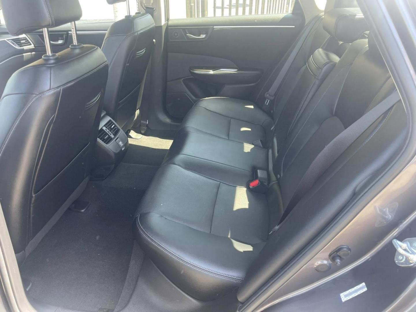 2018 DARK GRAY Honda Clarity Touring Plug-In Hybrid (JHMZC5F35JC) with an 1.5L L4 DOHC 16V HYBRID engine, CVT transmission, located at 744 E Miner Ave, Stockton, CA, 95202, (209) 944-5770, 37.956863, -121.282082 - PLUS TAXES AND FEES NO CHARGER AVAILABLE - Photo#9
