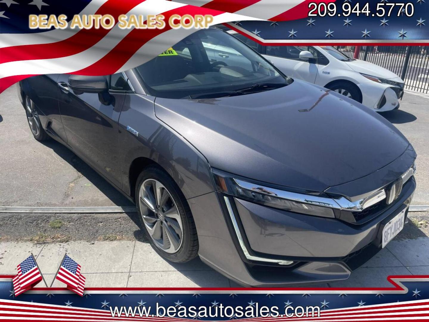 2018 DARK GRAY Honda Clarity Touring Plug-In Hybrid (JHMZC5F35JC) with an 1.5L L4 DOHC 16V HYBRID engine, CVT transmission, located at 744 E Miner Ave, Stockton, CA, 95202, (209) 944-5770, 37.956863, -121.282082 - PLUS TAXES AND FEES NO CHARGER AVAILABLE - Photo#0